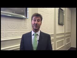 H2O AM explique comment se démarquer dans un contexte de taux très bas et de rendements très faibles...