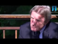 "Ces Français qui changent le monde" Un trio à  la barre  ... 