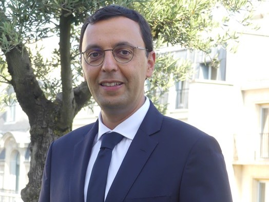 🍼 Ce gérant vous présente son dernier-né…